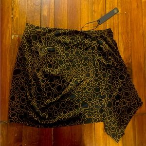 House of Harlow 1960 x revolve black wrap mini skirt - NWT - size large